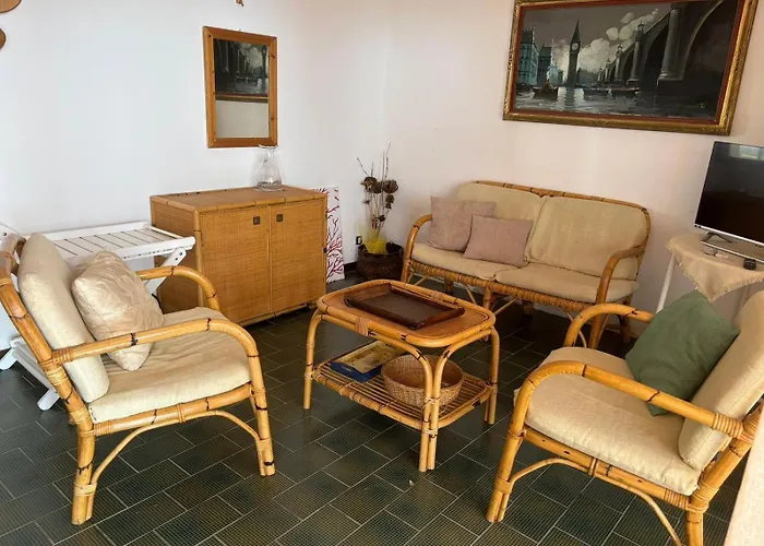 Hibiscus Scopello (Sicily)